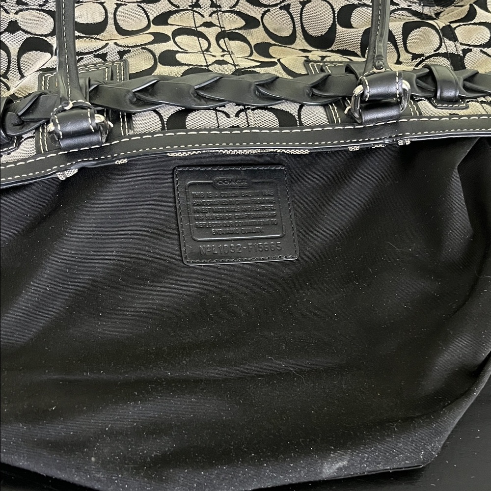 Coach Hampton Signature Canvas Satchel in black and gray - Picture 2 of 12